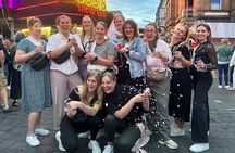 Night PubCrawl Tour in Hamburg - Shots and Party!