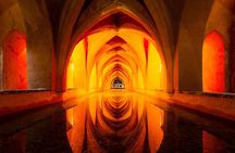 Skip the Line Seville Alcázar, Cathedral & Giralda Guided Tour 