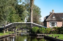 Giethoorn Day Trip from Amsterdam with Cruise & Audio-Guided Walk