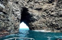 NaPali Boat Tour on the Amelia K