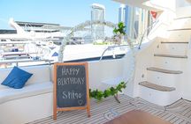 2 Hour Luxury Birthday Celebration on a Yacht in Dubai