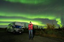 Luxury RV Small Group Aurora Chasing Tour with Photography