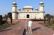 Agra Day Tour from Delhi by Private Car