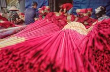 Quang Phu Cau Incense, Conical Hat, Lacquer Traditional Village