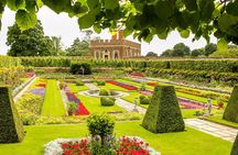 Private Chauffeured Tour to Hampton Court Palace from London