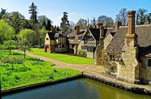 Private Chauffeured Tour to Hever Castle from London