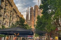 Sagrada Família Private Guided Tour and Entry in Barcelona