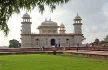 Taj Mahal Day Trip from New Delhi Airport