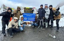 Annapurna Circuit Trek in Nepal (9 Days)