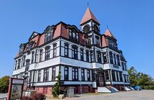 Peggy’s Cove, Lunenburg & 2 Hidden Gems – Full Day Tour