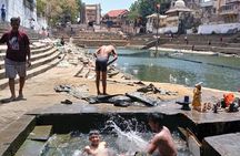 Private Dharavi Slum and Sightseeing Tour with Car
