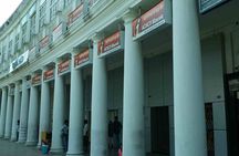  New Delhi Night City Tour with Guide