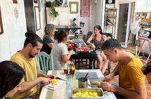 Evening Spanish Tapas Cooking Class with Drinks in Alicante