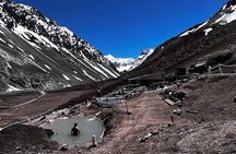 Cajón del Maipo, spa, barbecue, 4x4 cars and small groups.