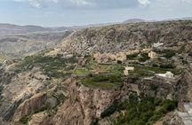 Full Day Friday Nizwa Animal Cattle Market & Jebel Akhdar Tour