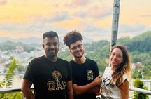 Kandy City Tour with Ambuluwawa by Tuk Tuk