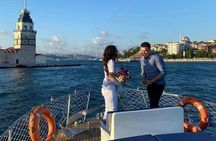 Istanbul : Private Luxury Yacht on Bosphorus 14 Meter