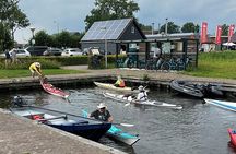 Daytrip Tour from Amsterdam to Giethoorn with boat tour included