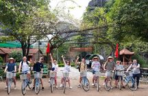 Ninh Binh Full Day Tour with Hoa Lu, Tam Coc and Mua Cave