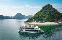 Halong Luxury Day Cruise: Buffet, Sunset Party & Jacuzzi