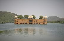 Jaipur (Pink City) Private Guided Day Trip from Delhi By Car