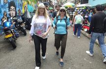 Comuna 13 Tour with cablecar trip and snacks
