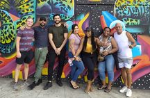 Comuna 13 Tour with cablecar trip and snacks