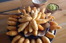 Cartagena Fritters Cooking Class – by Lunático Experience