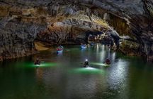 Conquer of Phong Nha Cave 4,5 km by kayaking Group Tour