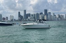 2 Hour Serenity and Scenic Yacht Tour with Champagne
