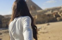 Cairo Pyramids with Museum and Bazaar Private Tour