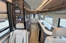 Luxury Private Van to Pikes Peak Garden of Gods 