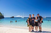 Roatan Monkeys and Sloths, Chocolate Rum Tasting and Beach Time
