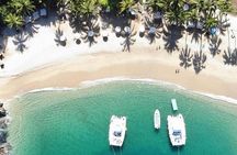 Private Yacht 4Hours Food & drinks included,price is only DEPOSIT