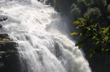 Guided Tour of the Falls Zim Side