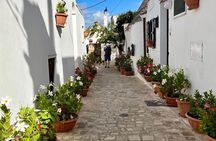 Tour di Alberobello & Guida a Matera, from bari