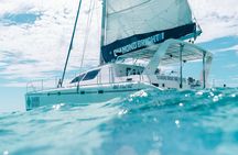 Luxury Catamaran tour to Isla Mujeres with transportation from Playa del Carmen