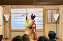 Kyoto: Meet the Geisha Maiko with Gion Walking Tour