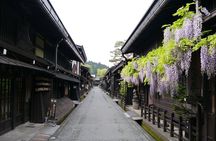 1-Day Shirakawago & Takayama Tour (Round Trip from Kanazawa)