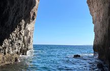 Private cruise of the sea caves of Syracuse and Ortigia