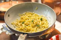 Fresh pasta and Limoncello course in a lemon grove 