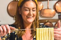 Fresh pasta and Limoncello course in a lemon grove 