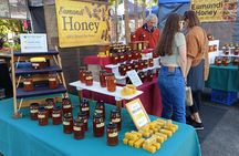 Noosa Heads and Eumundi Markets Private Tour from Brisbane