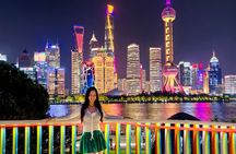 Photo Session on the Famous Shanghai Skyline
