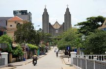 Private Hue City Tour with History Teller Guide 