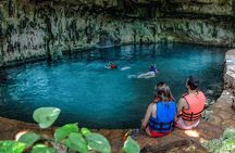 Tour Hacienda and Cenotes Mucuyché with Guided Tour in Oxkintok