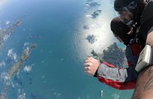 Bay of Islands: 18,000ft Skydive