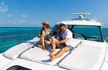 Cancun 4 hour Private Yacht Experience with Lunch and Open Bar Onboard