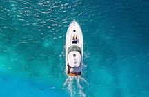 Cozumel Private Yacht and Snorkel with Lunch and Open Bar Onboard