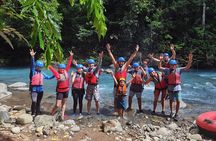 Río Celeste Combo: Water Tubing, Horseback Riding and Lunch.
